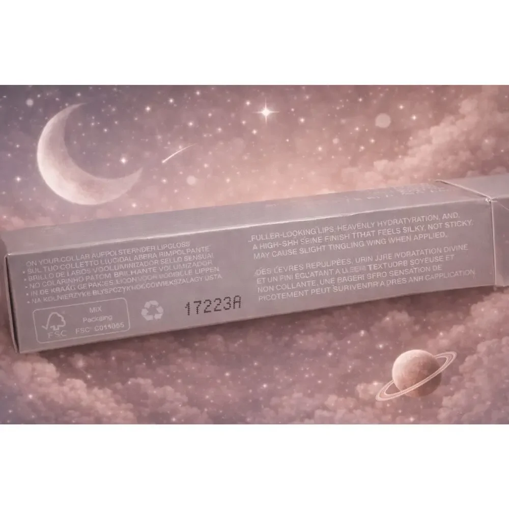 r.e.m. beauty On Your Collar Plumping Lip Gloss VCR High Shine Minty Vegan